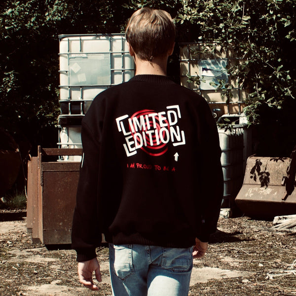 SOOI SWEATER LIMITED EDITION