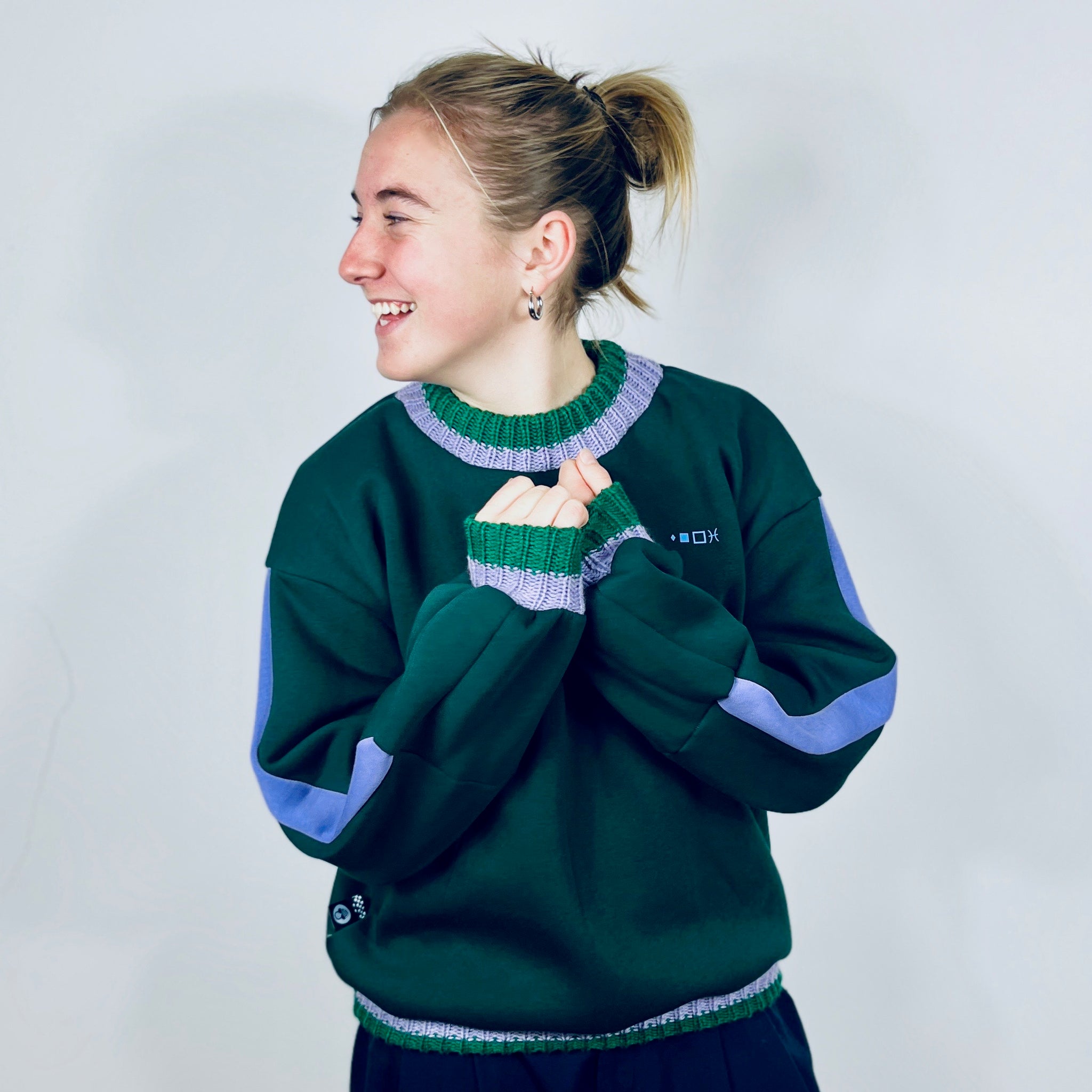 SOOI SWEATER GREEN LAVENDULA