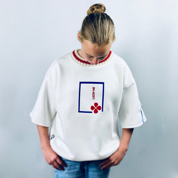 SOOI SWEATER LUCKY ME